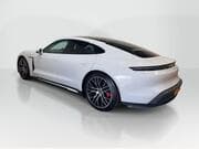 Porsche Taycan - Image 3