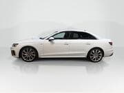 Audi A4 - Image 8