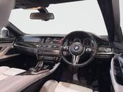 BMW M5 - Image 4