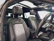 Volkswagen Passat - Image 7