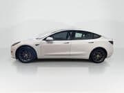 Tesla Model 3 - Image 2