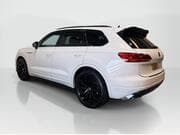 Volkswagen Touareg - Image 4