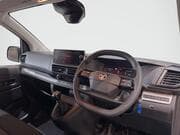 Vauxhall Vivaro - Image 4