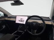 Tesla Model 3 - Image 4