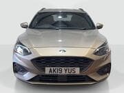 Ford Focus - Image 7