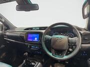 Toyota Hilux - Image 4