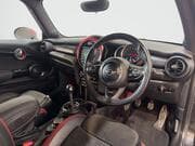 MINI Hatch - Image 4