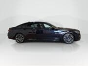 BMW 7 Series - Image 8
