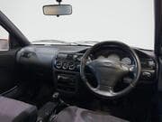 Ford Escort - Image 4