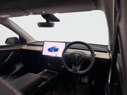Tesla Model Y - Image 4