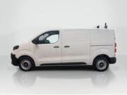 Vauxhall Vivaro - Image 2