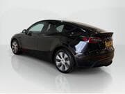 Tesla Model Y - Image 2