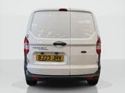 Ford Transit Courier - Image 8