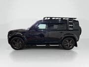 Land Rover Defender 110 - Image 2