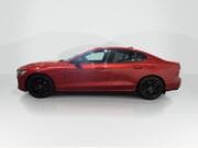 Volvo S60 - Image 2